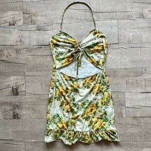 PrettyLittleThing Yellow Floral Print Cut Out Frill Halterneck Shift Dress 8